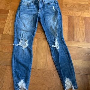 Skinny distressed stylish to date